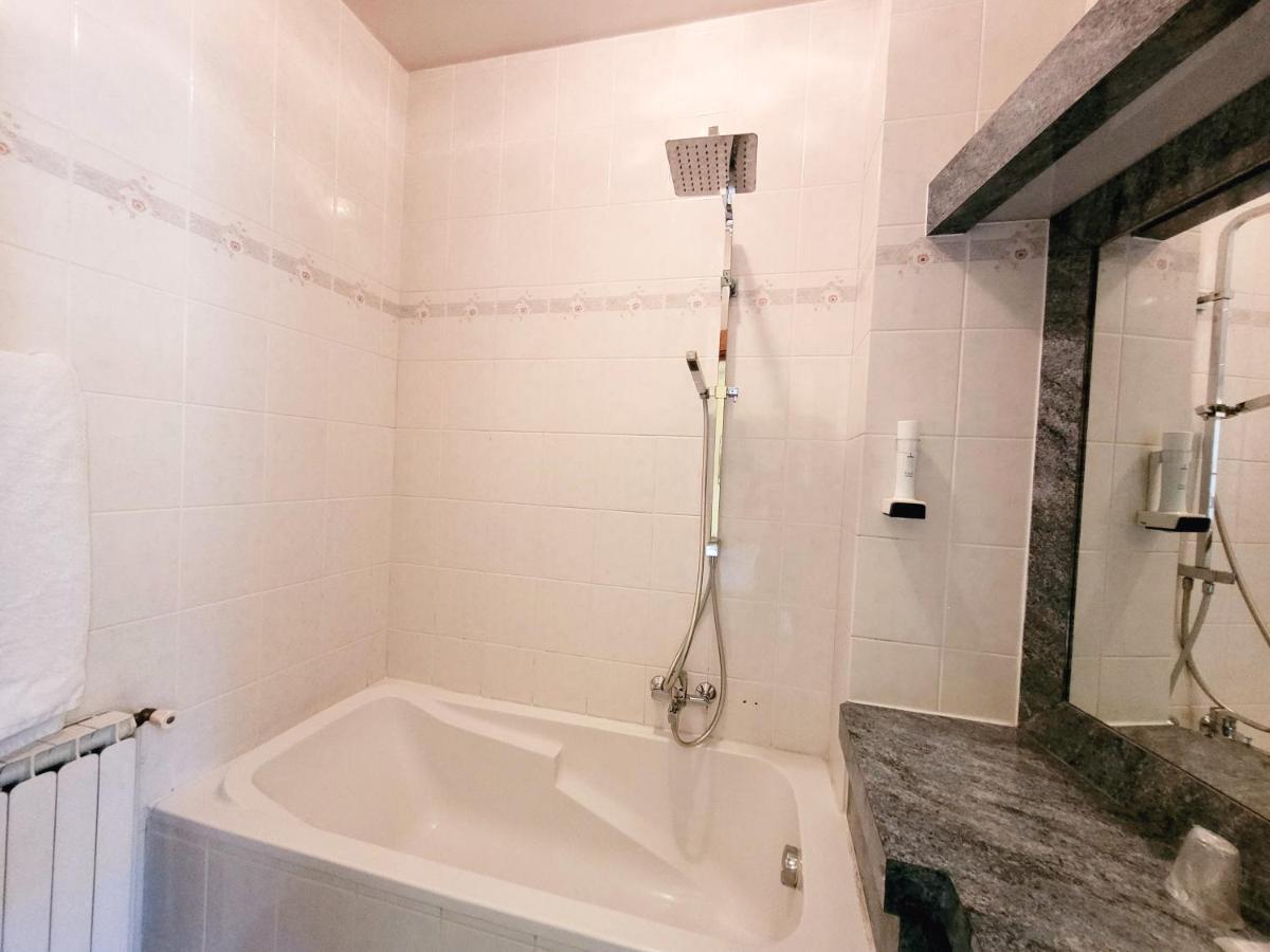 Rome Hotell Saint-Nazaire-en-Royans Eksteriør bilde